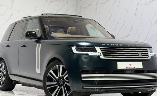 Land Rover Range Rover 3.0 P510e 38.2kWh SV SUV 5dr Petrol Plug-in Hybrid Auto 4WD Euro 6 (s/s) (510 in Ruislip, United Kingdom 1