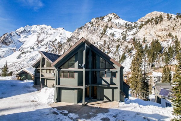 Condo in Sandy, Utah, United States 1 - 17022734