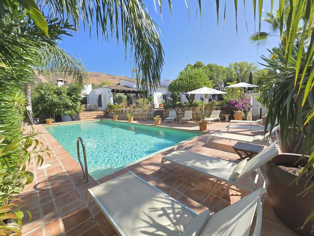 Finca in Alhaurin el Grande, Andalusia, Spain 1 - 17027425