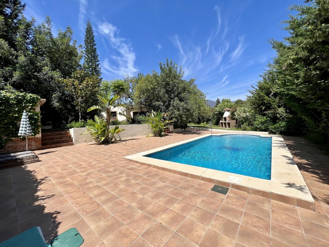 Villa in Estepona, Andalusia, Spain 1 - 17029478