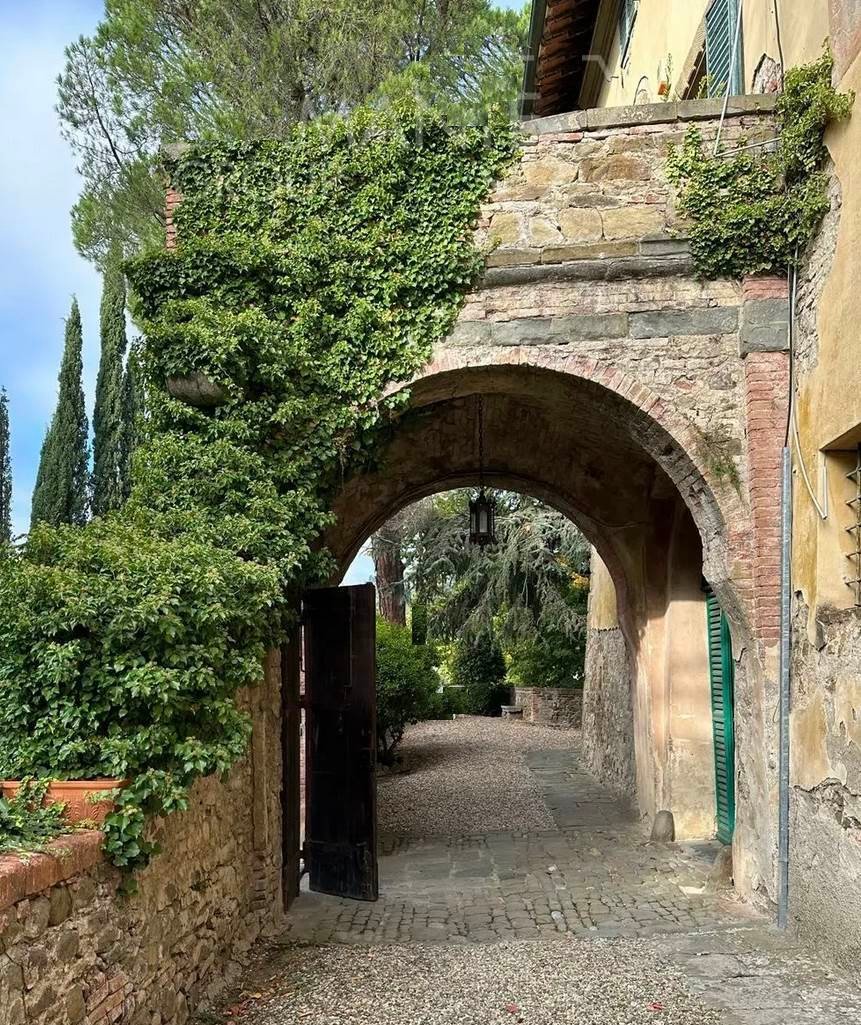 Estate in Radda in Chianti, Tuscany, Italy 4 - 17023265