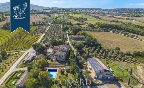 Villa in Chianciano Terme, Tuscany, Italy 1