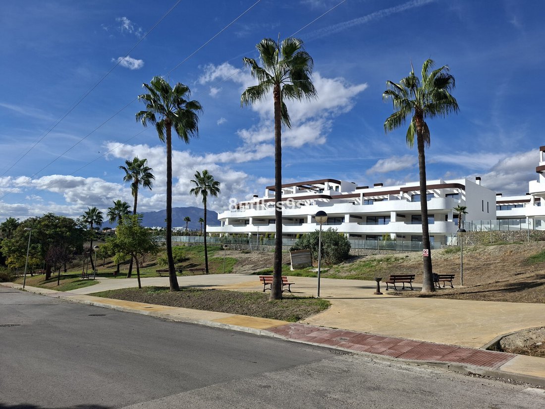 Penthouse in Estepona, Andalusia, Spain 3 - 17025305