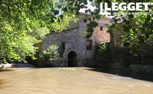 House in Ouest, Craon, Pays de la Loire 1