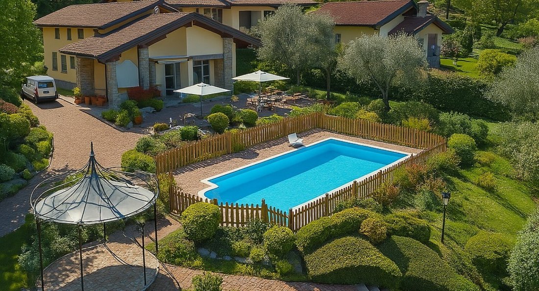 House in Besozzo, Lombardy, Italy 1 - 17022629