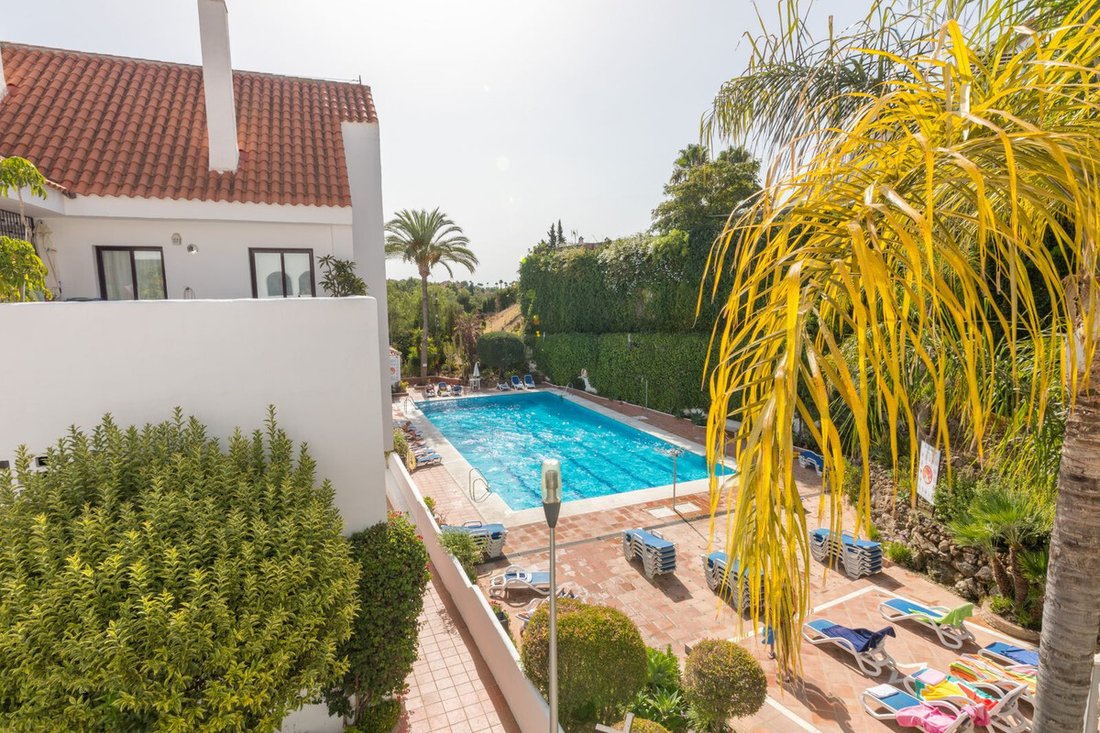 Apartment in Puerto Banus, Marbella, Spain 4 - 17025179