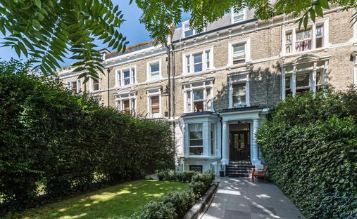 Apartment in Brook Green, Hammersmith and Fulham, England 1