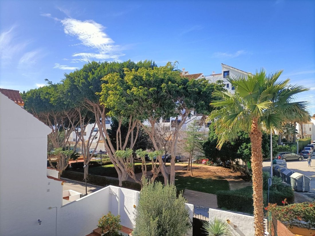 Townhouse in Estepona, Andalusia, Spain 3 - 17028864