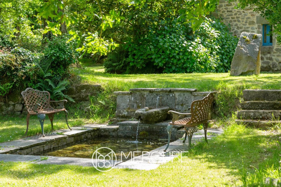 Estate in Sud, Ergue-Gaberic, France 1 - 15275729
