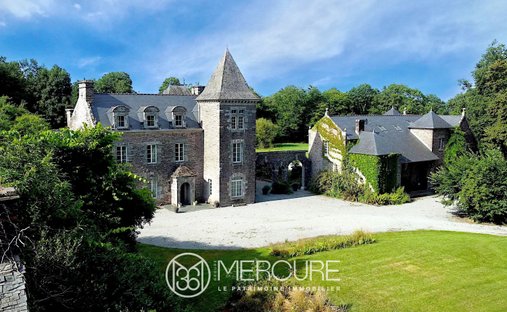 Castello a Augan, Bretagna, Francia 1