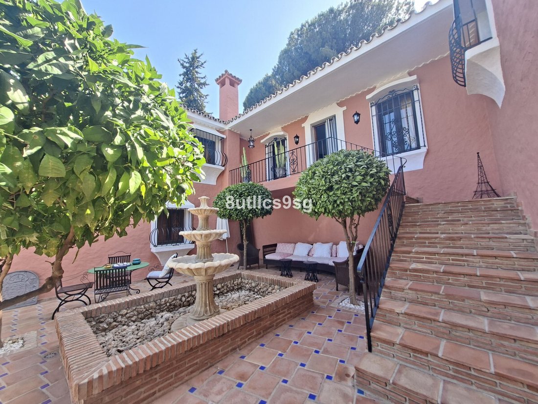 Villa in Centro, Malaga, Spain 4 - 17031334