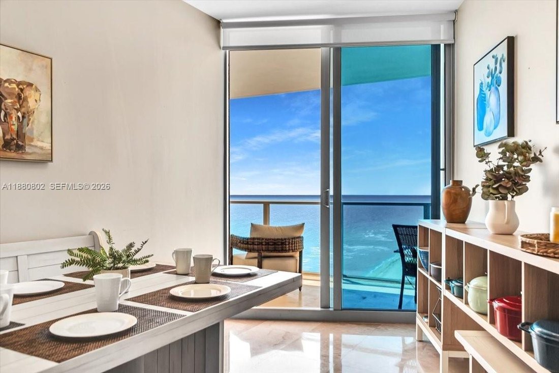 Condo in Hollywood, Florida, United States 5 - 16637374