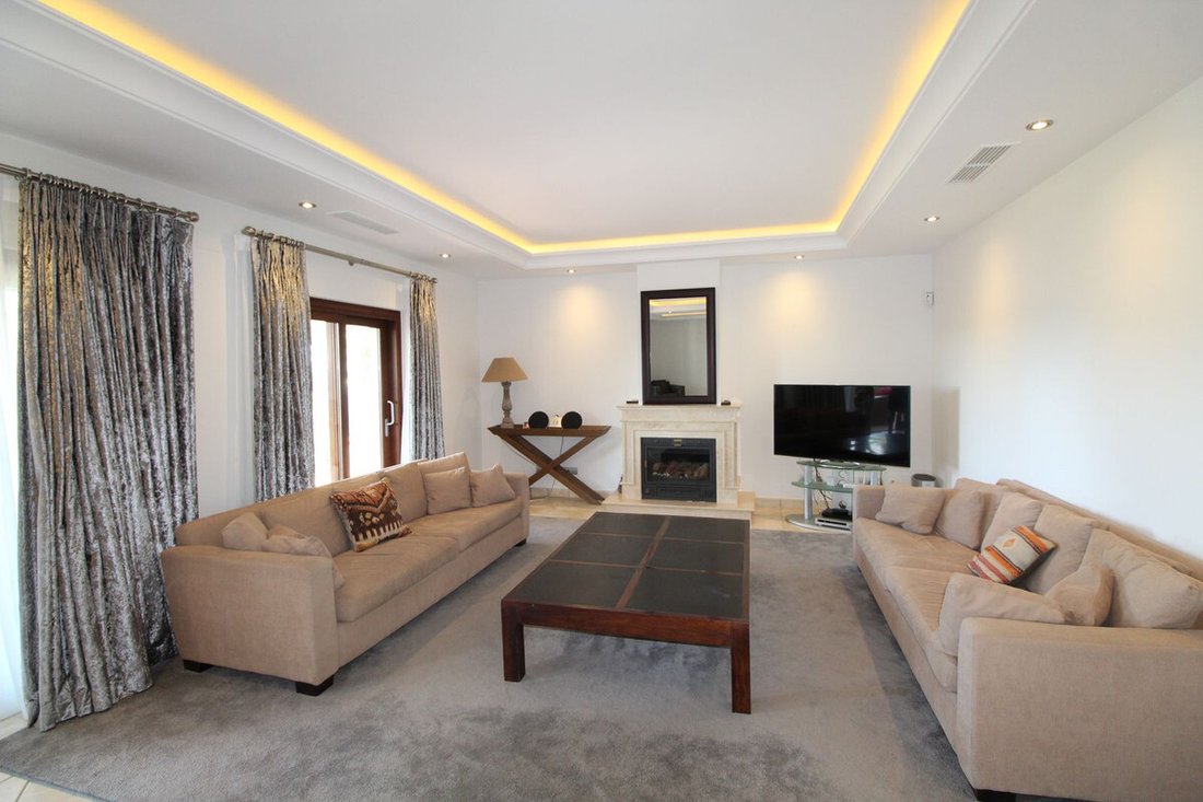 Villa in Centro, Malaga, Spain 4 - 17025218