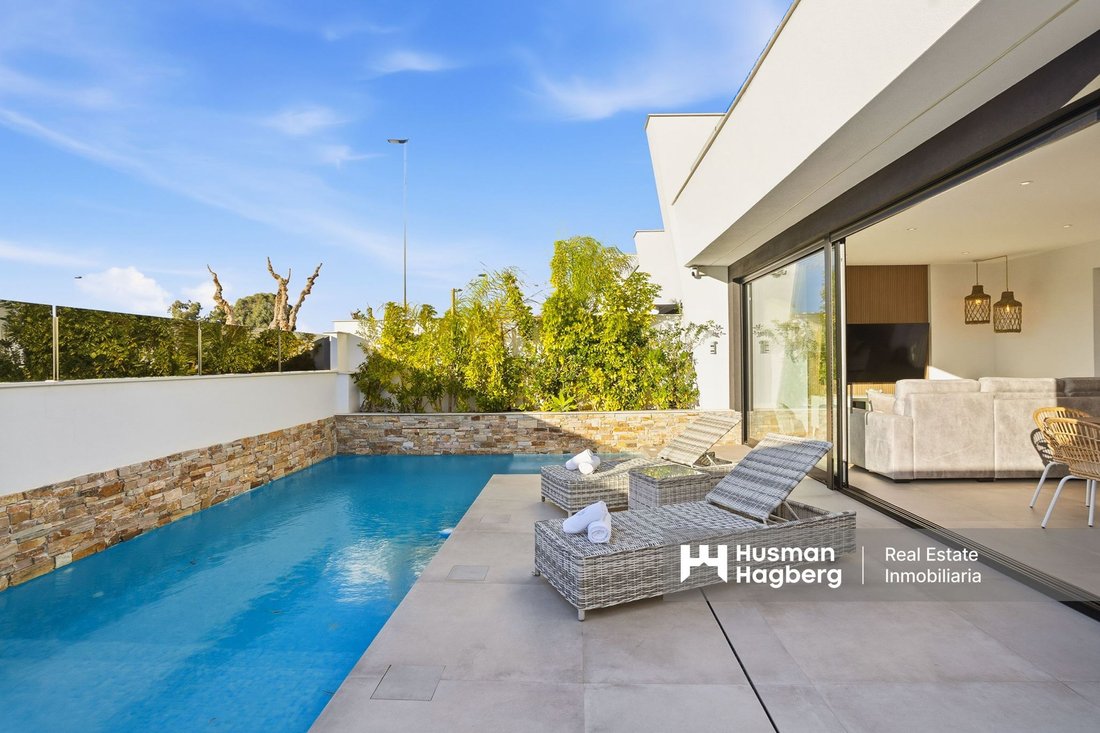 Townhouse in Santiago de la Ribera, San Javier, Región de Murcia 2 - 16285054