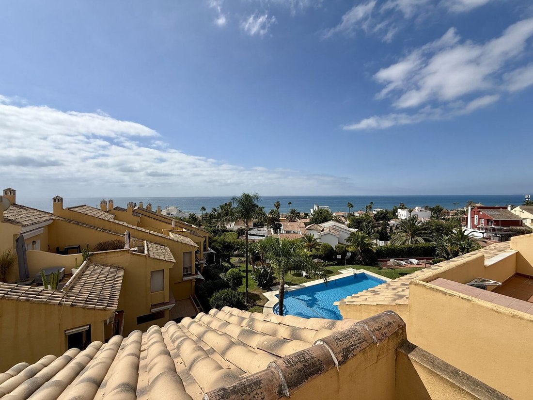 Villa in Elviria-Cabopino, Marbella, Spain 2 - 17028500