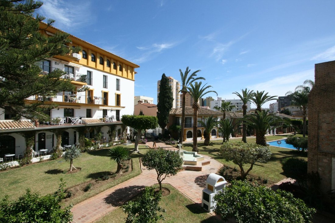 Apartment in Fuengirola, Andalusia, Spain 1 - 17026447