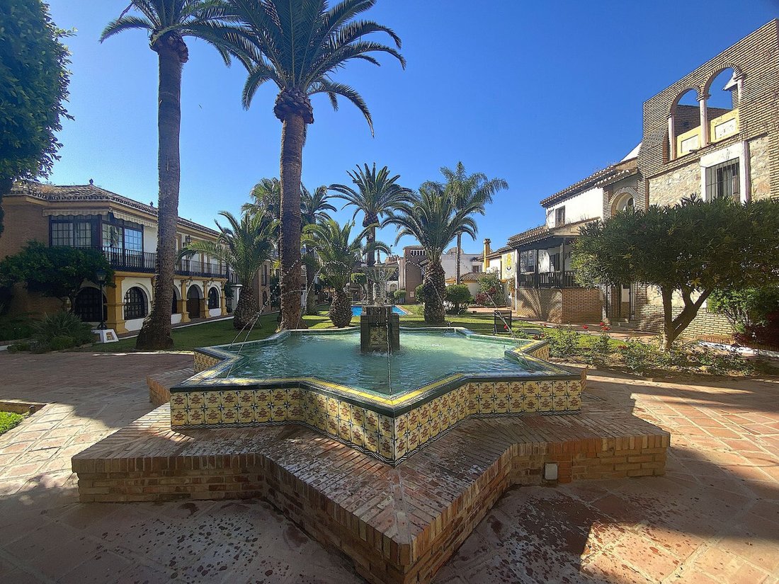 Penthouse in Fuengirola, Andalusia, Spain 1 - 17025020
