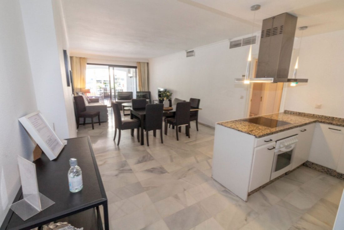 Apartment in Puerto Banus, Marbella, Spain 5 - 17027787