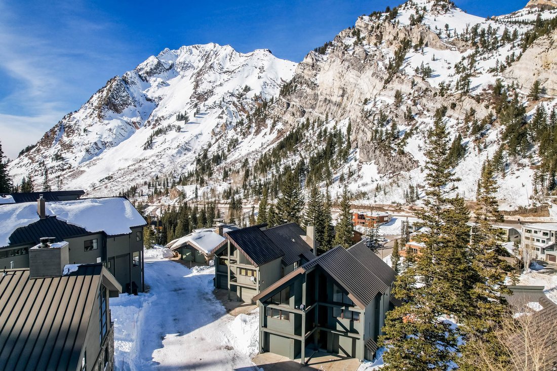 Condo in Sandy, Utah, United States 4 - 17022734