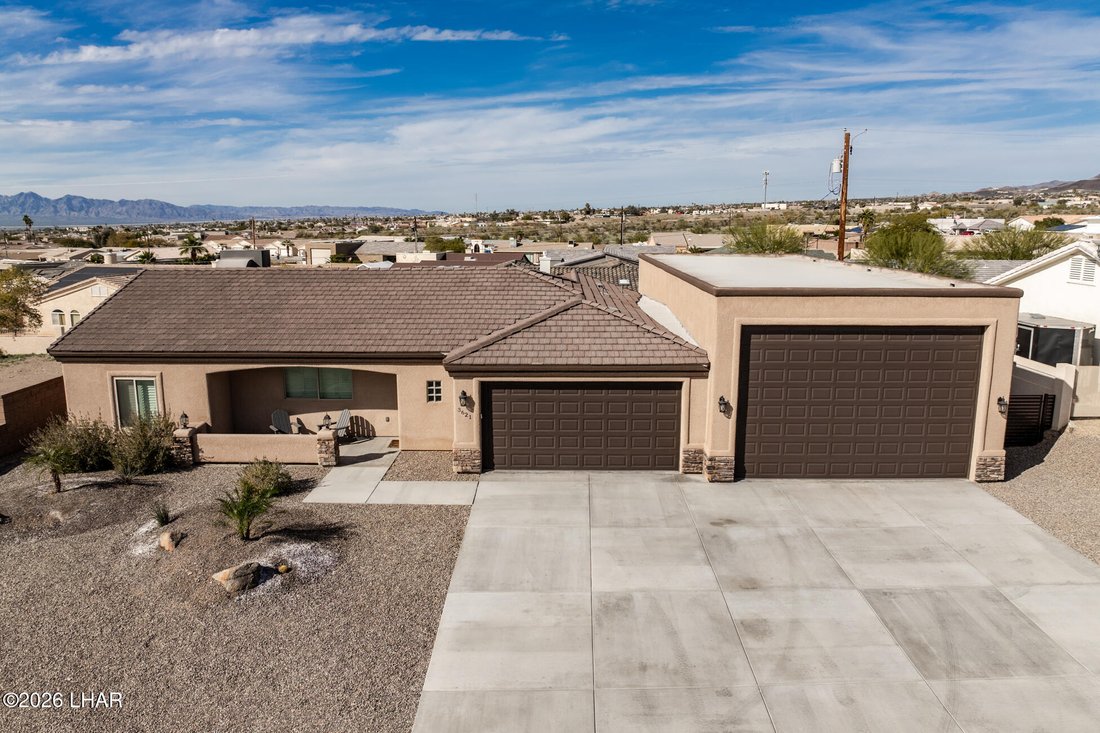 House in Lake Havasu City, Arizona, United States 2 - 17023835