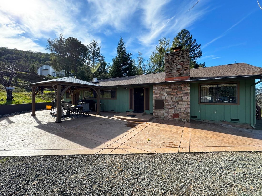 House in Hopland, California, United States 1 - 17021802