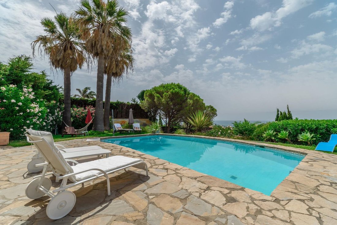Villa in Estepona, Andalusia, Spain 2 - 17025826