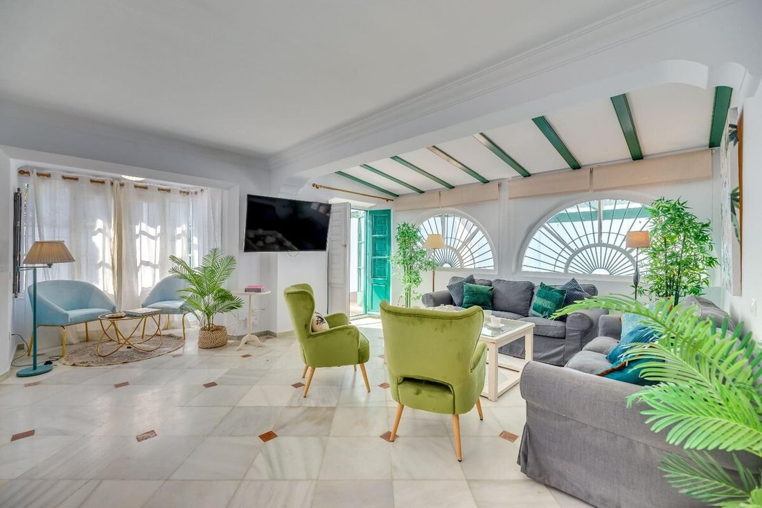 Villa in Puerto Banus, Marbella, Spain 4 - 17030340