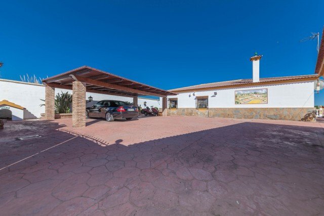 Villa in Centro, Malaga, Spain 4 - 17025234