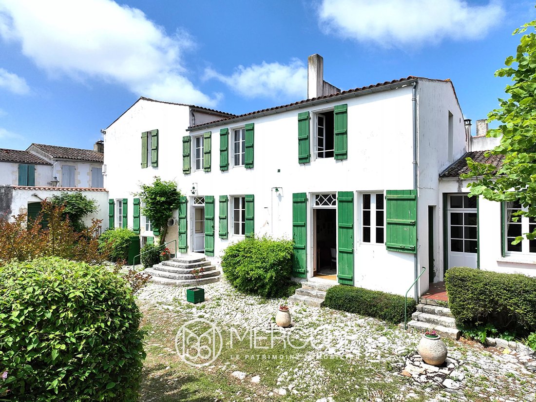 House in Saint-Pierre-d'Oléron, Nouvelle-Aquitaine, France 1 - 15968630