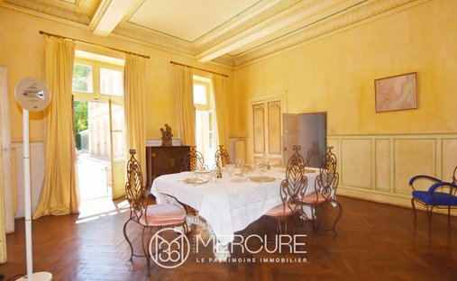 18th Century Château With Tuscan Inspiration