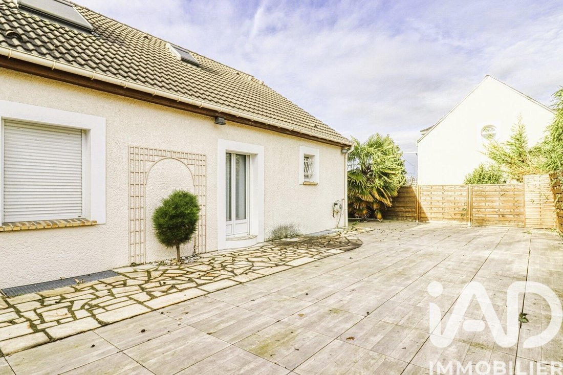 House in Soisy-sous-Montmorency, Ile-de-France, France 1 - 16991785