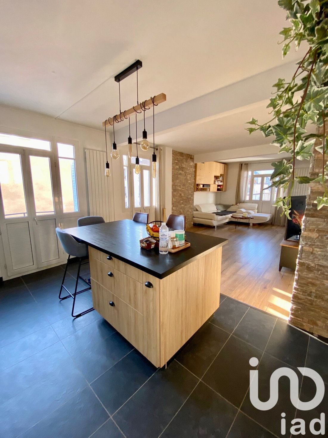 Apartment in Charenton-le-Pont, Ile-de-France, France 1 - 16798043
