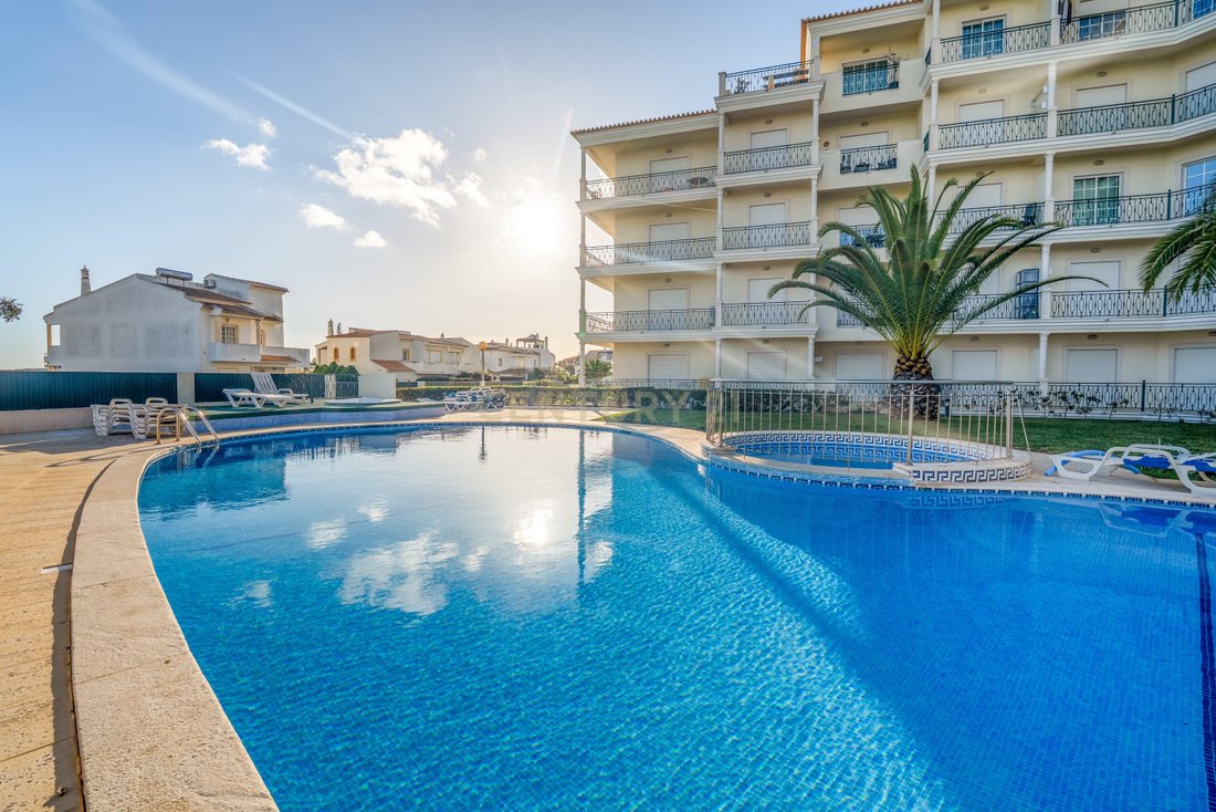 Apartment in Olhos de Agua, Algarve, Portugal 1 - 17023233