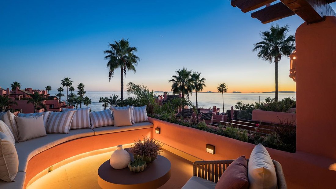 Penthouse in Gualdalmansa, Estepona, Andalusia 1 - 17025285
