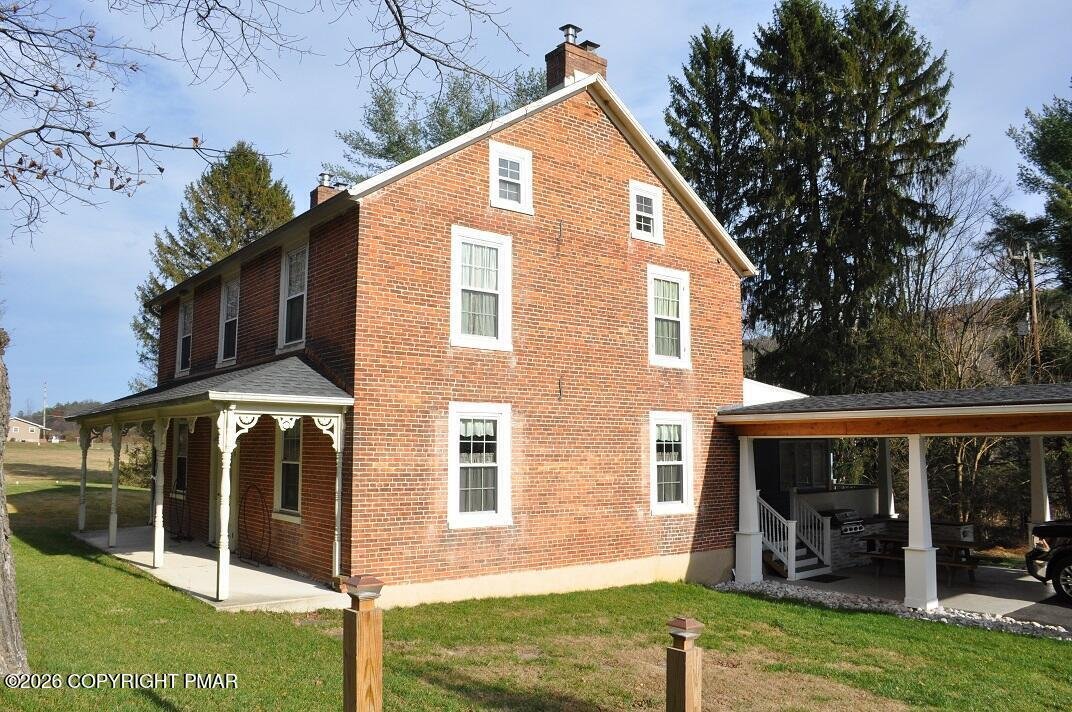 House in Saylorsburg, Pennsylvania, United States 1 - 17023809