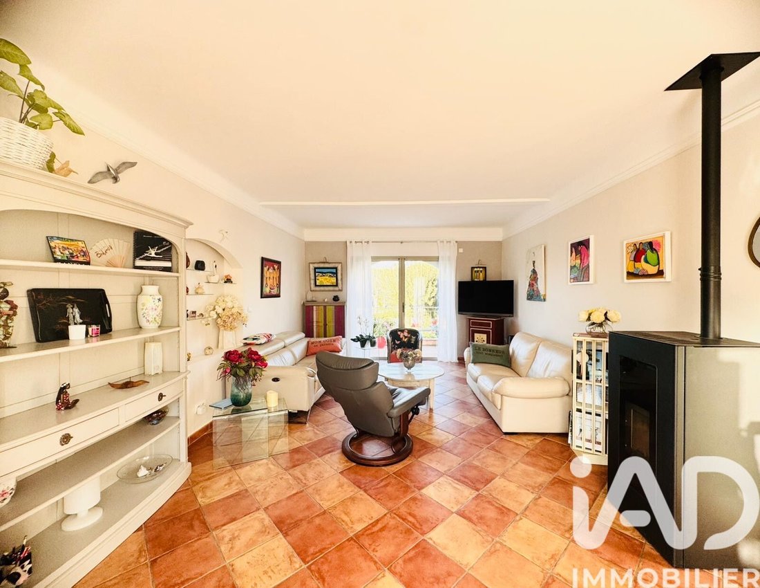House in Frejus, Provence-Alpes-Côte d'Azur, France 4 - 17022014