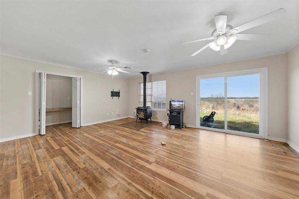 House in West, Texas, United States 3 - 15896144
