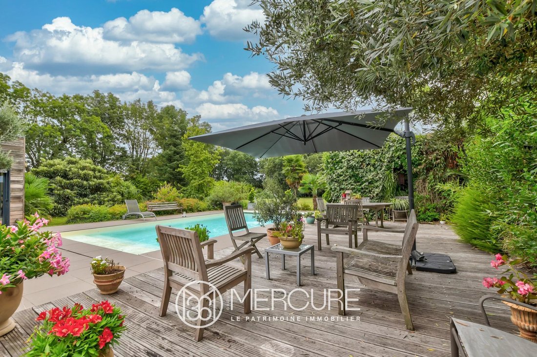 Villa in Le Haut de Villeneuve-Tolosane, Villeneuve-Tolosane, France 5 - 14641914