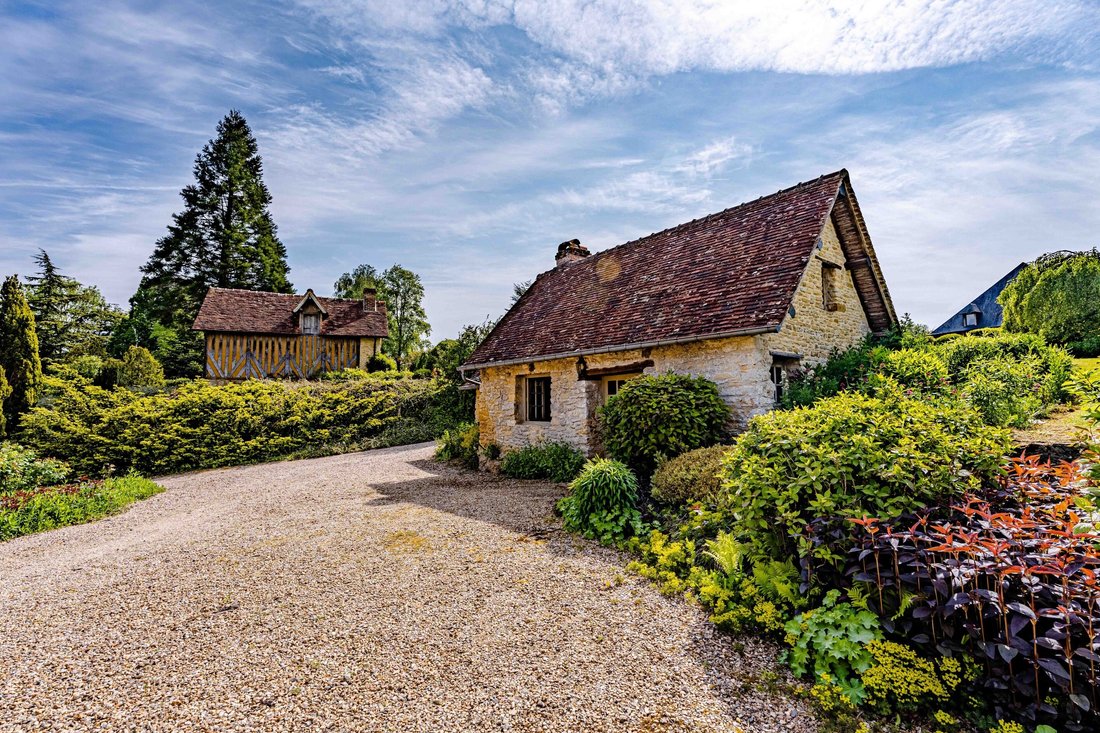 House in Pont-l'Évêque, Normandy, France 4 - 17023271