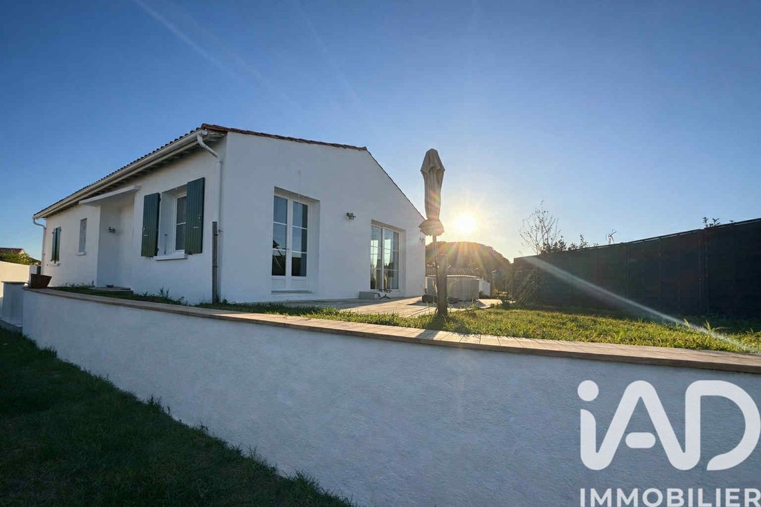 House in Rivedoux-Plage, Nouvelle-Aquitaine, France 1 - 16644996
