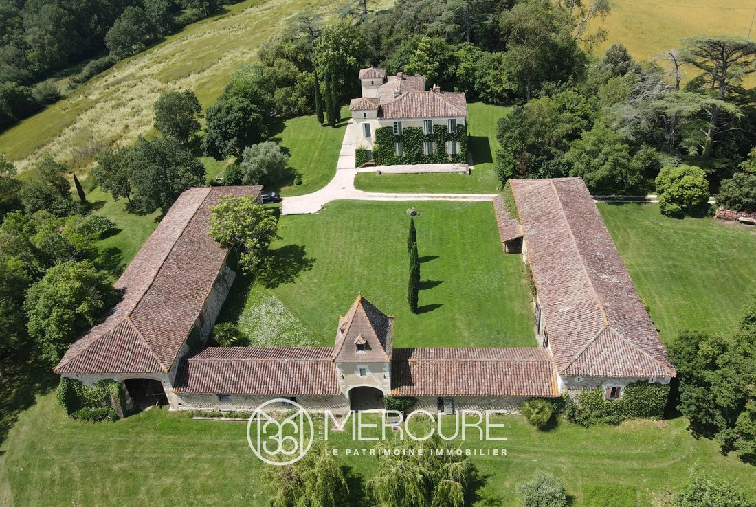 Castle in Gimont, Occitania, France 1 - 14357151