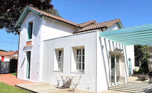 House in Le Fief-La Garenne, Royan, France 1
