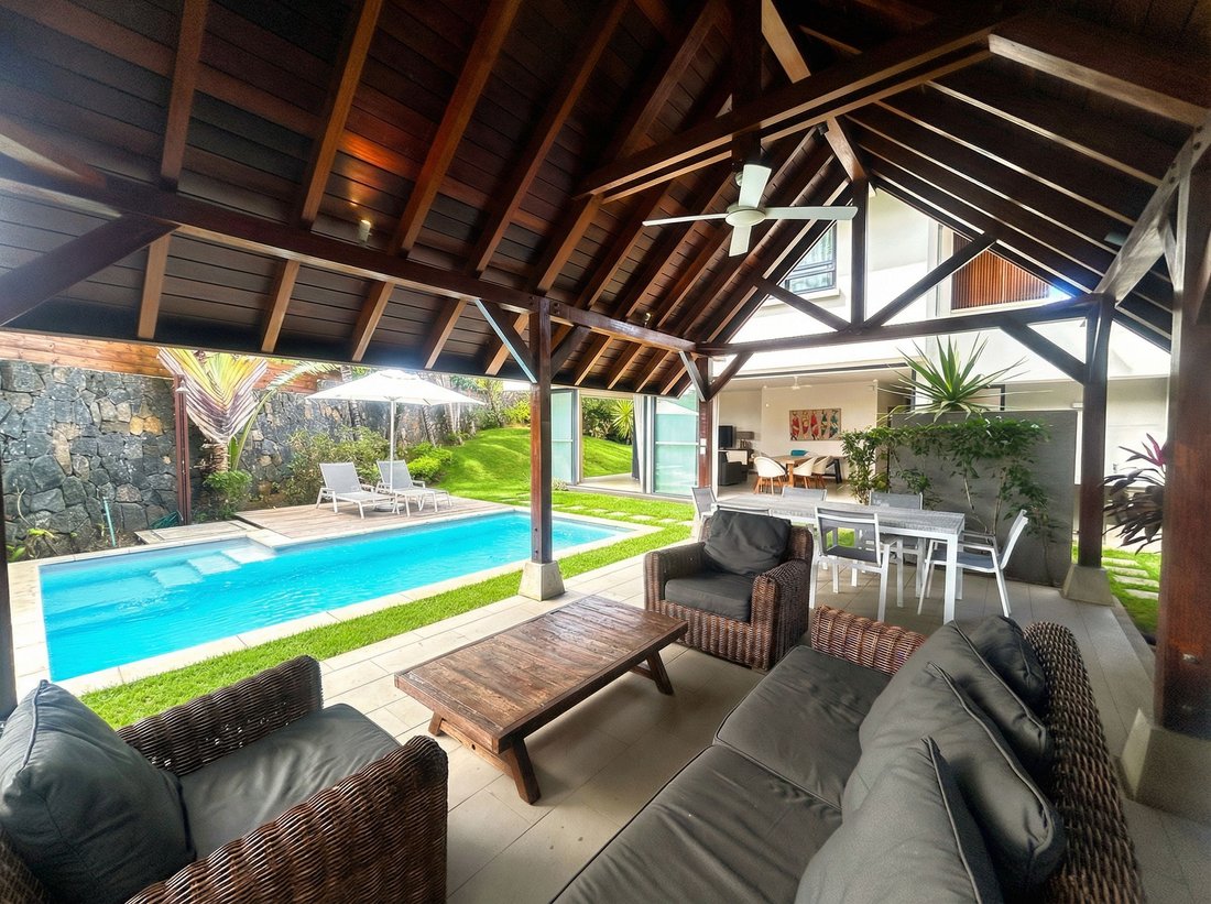 Villa in Tamarin, Rivière Noire District, Mauritius 2 - 17023925