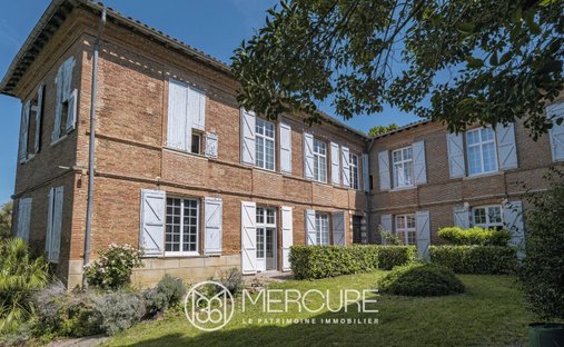Estate in Lanta, Occitania, France 1