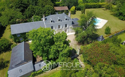 House in Poitiers, Nouvelle-Aquitaine, France 1