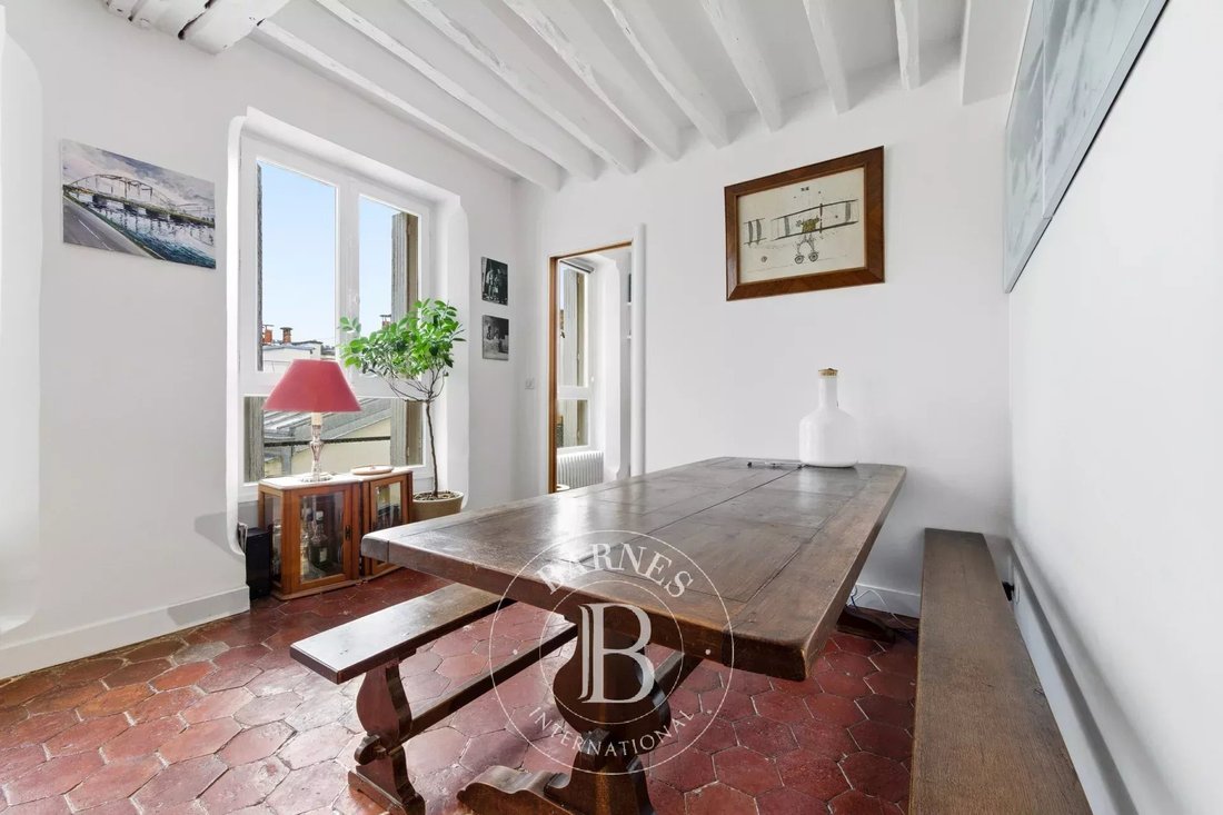 Apartment in Île de la Cité, Paris 1er Arrondissement, Paris 4 - 13696359