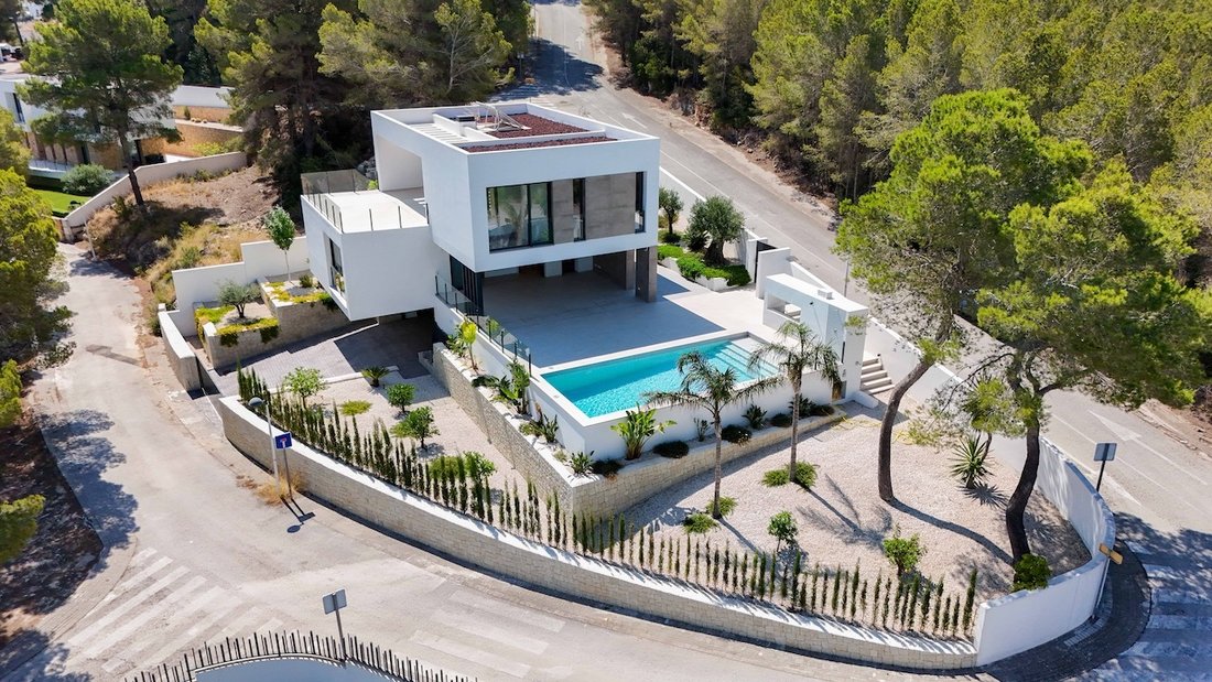 Villa in Moraira, Teulada, Valencian Community 1 - 15927828