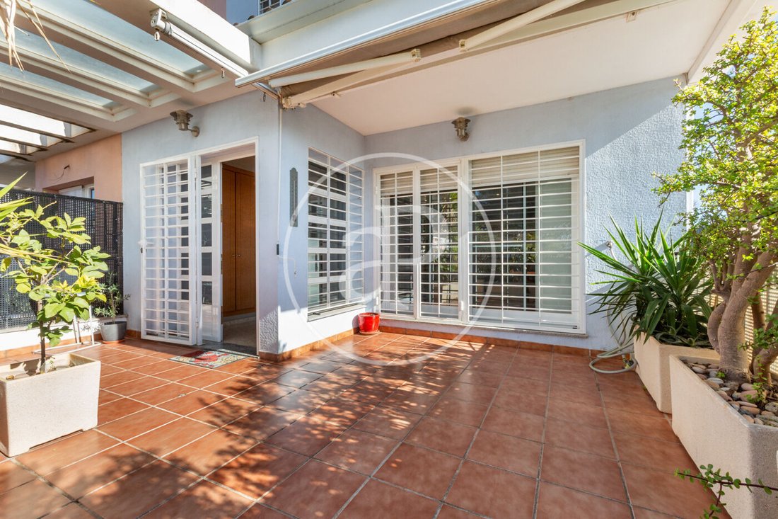 Villa in Montcada / Moncada, Valencian Community, Spain 1 - 17025405