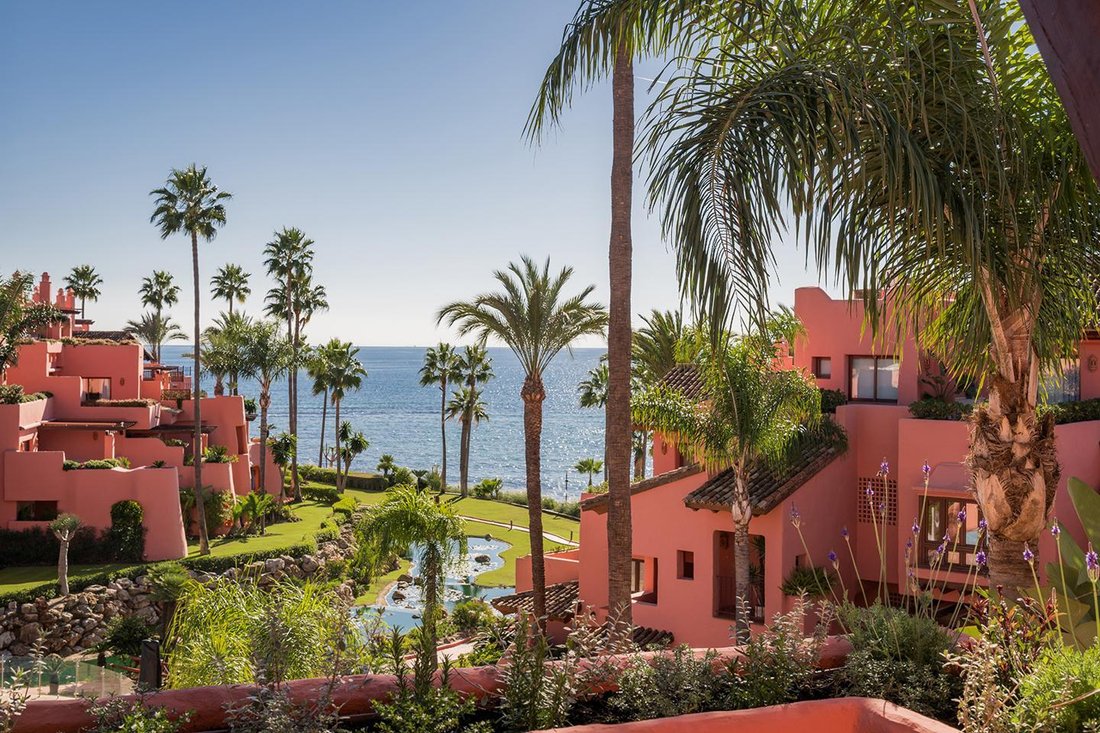 Penthouse in Gualdalmansa, Estepona, Andalusia 5 - 17025285