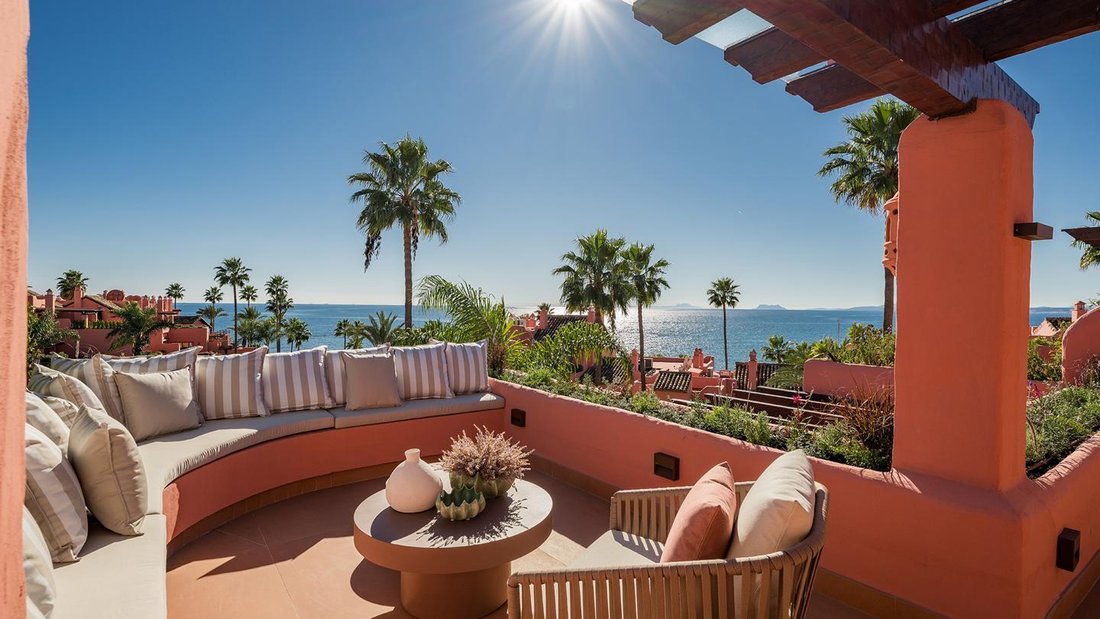 Penthouse in Gualdalmansa, Estepona, Andalusia 2 - 17025285